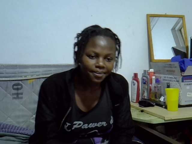 Sexybeiby1, live now on BongaCams