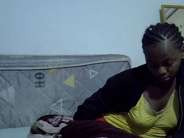 Sexybeiby1 live cam on BongaCams