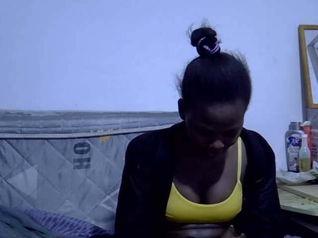Sexybeiby1 live cam on BongaCams
