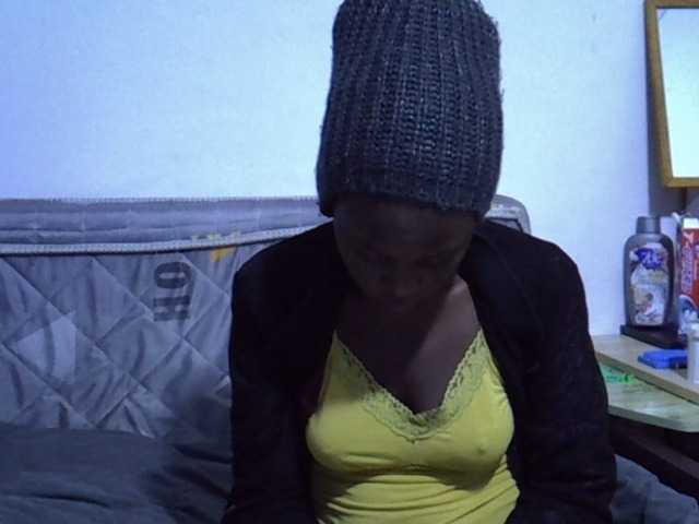 Sexybeiby1 live cam on BongaCams