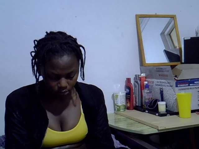 Sexybeiby1, live now on BongaCams
