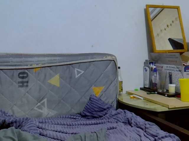 Sexybeiby1 — live female cam