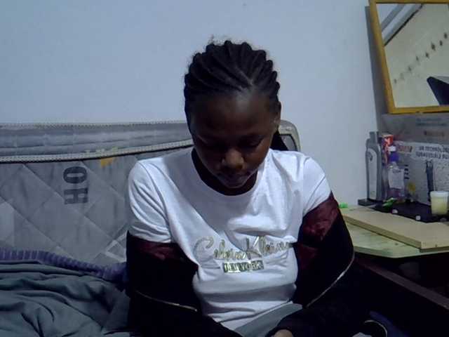Sexybeiby1 live cam on BongaCams