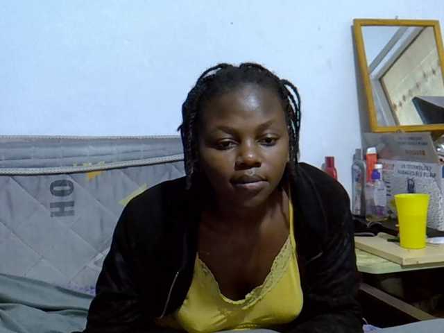 Sexybeiby1 live cam on BongaCams