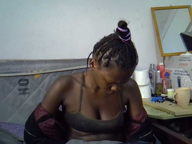 Sexybeiby1 live cam on BongaCams