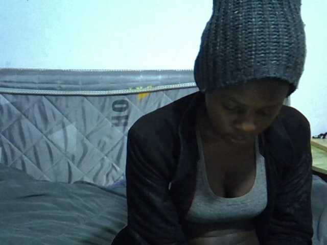 Sexybeiby1 live cam on BongaCams