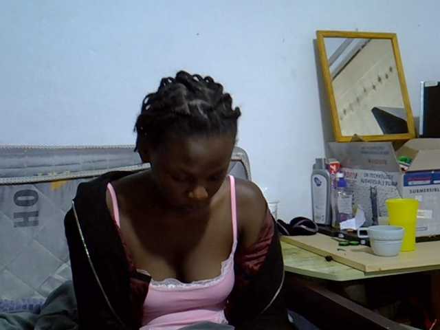 Sexybeiby1 live cam on BongaCams