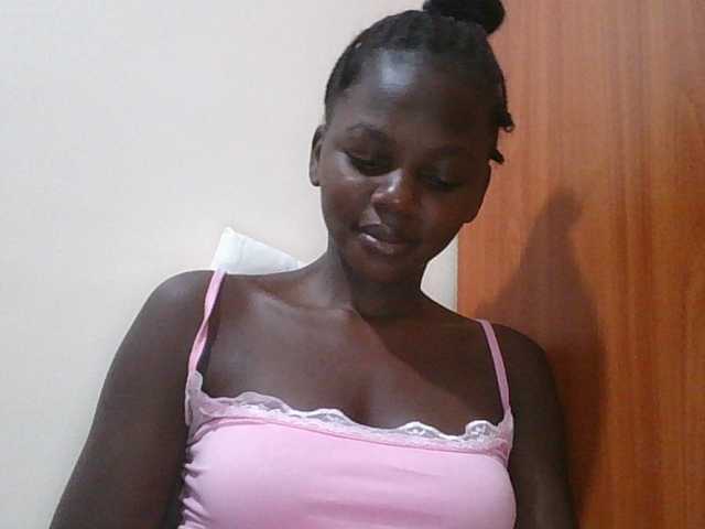 Sexybeiby1 live cam on BongaCams