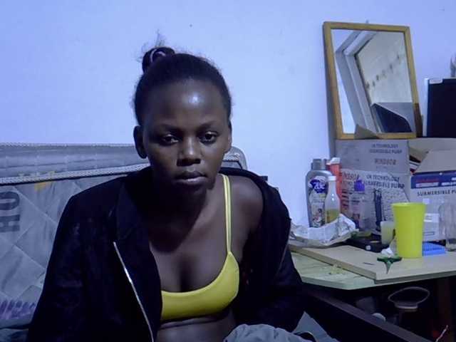 Sexybeiby1 live cam on BongaCams