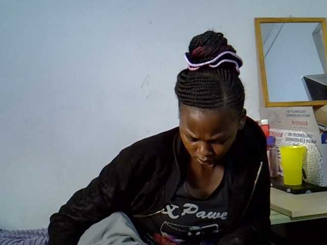 Sexybeiby1 live cam on BongaCams