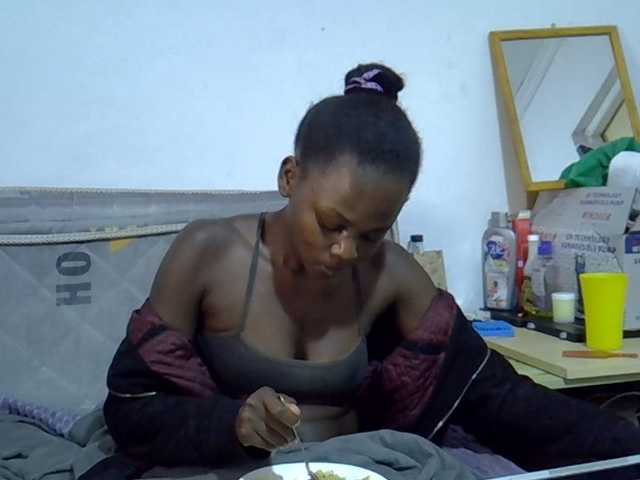 Sexybeiby1 live cam on BongaCams