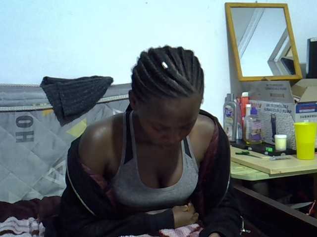 Sexybeiby1 live cam on BongaCams