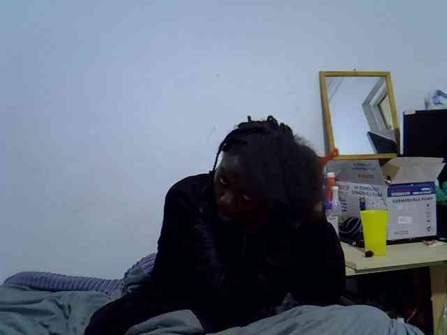 Sexybeiby1 webcam