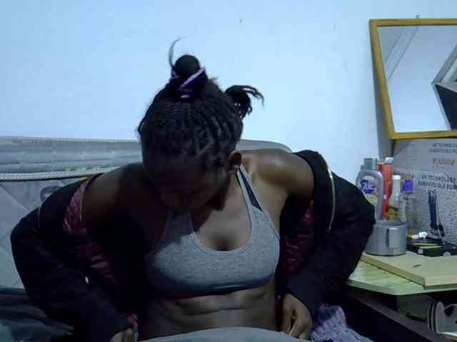 Sexybeiby1 webcam