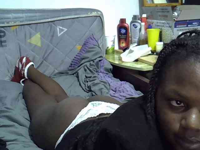 Sexybeiby1 webcam