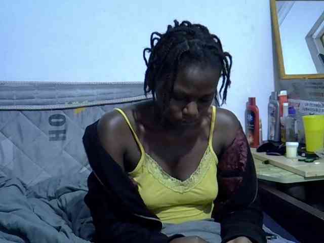 Sexybeiby1 webcam