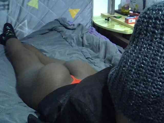 Sexybeiby1 webcam