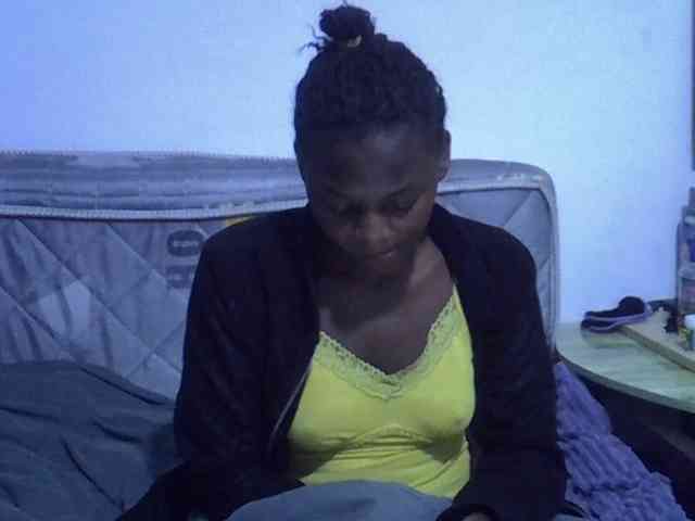 Sexybeiby1 webcam