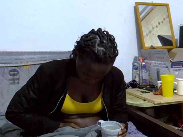 Sexybeiby1 webcam