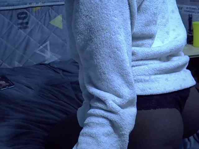 Sexybeiby1 webcam
