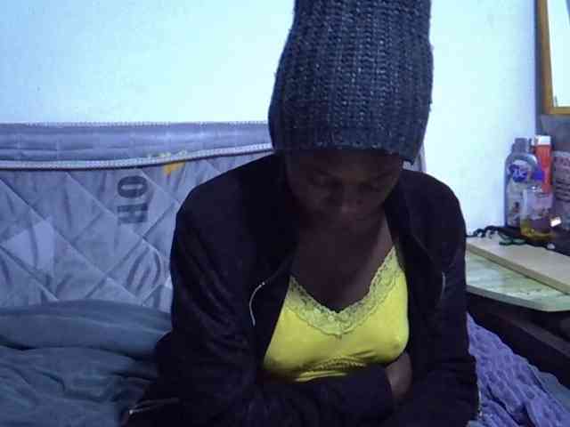 Sexybeiby1 webcam