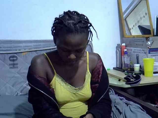 Sexybeiby1 webcam