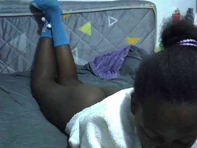 Sexybeiby1 webcam