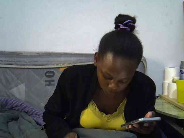 Sexybeiby1 webcam