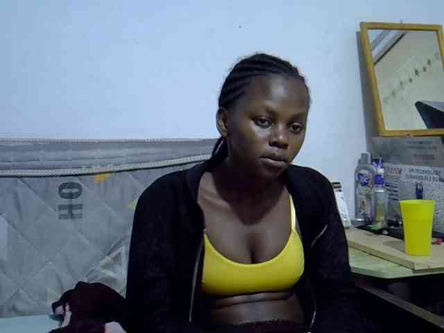 Sexybeiby1 webcam