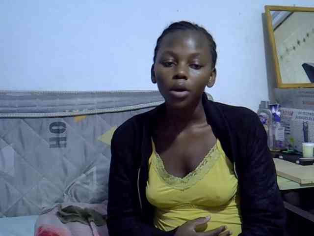 Sexybeiby1 webcam