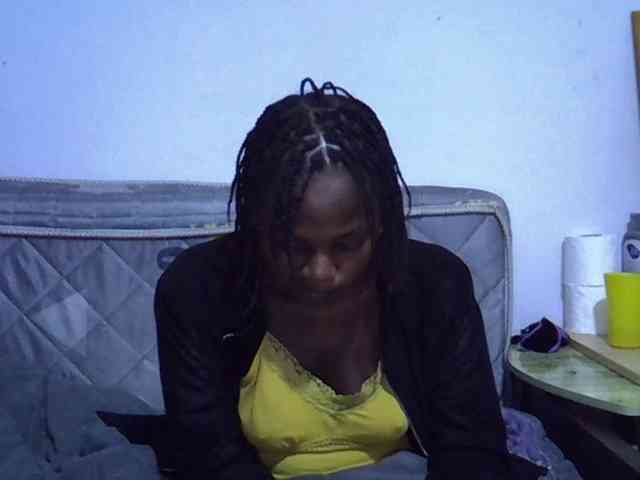Sexybeiby1 webcam