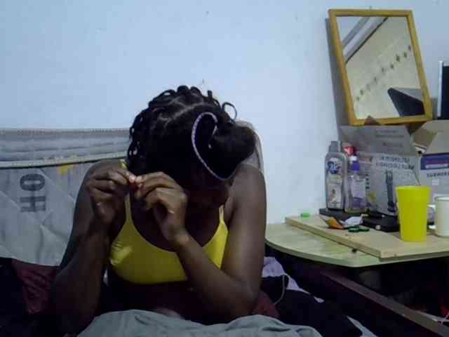 Sexybeiby1 webcam