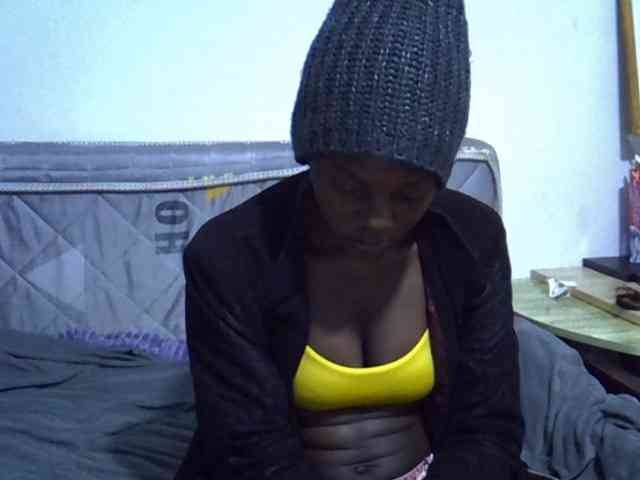Sexybeiby1 webcam