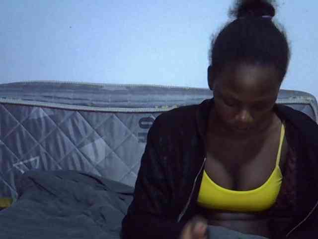 Sexybeiby1 webcam