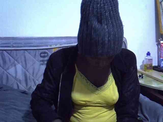Sexybeiby1 webcam