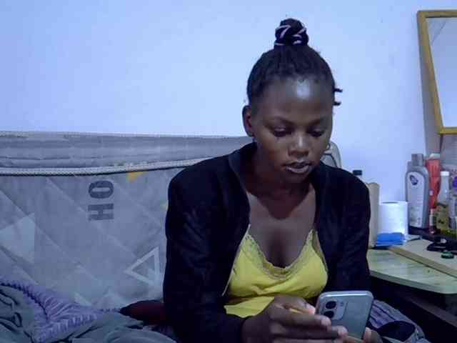 Sexybeiby1 webcam