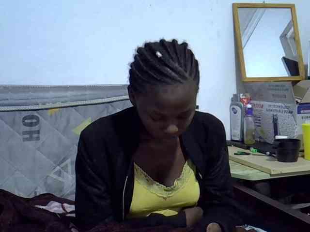 Sexybeiby1 webcam