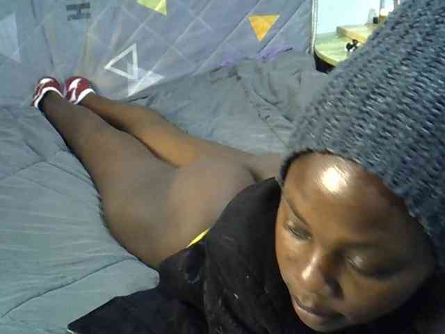 Sexybeiby1 webcam