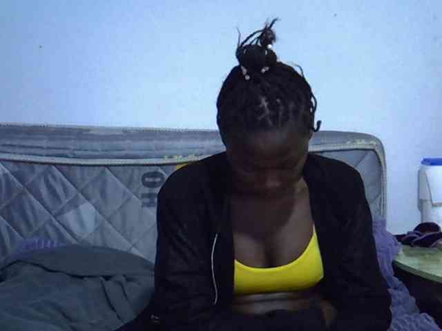 Sexybeiby1 webcam