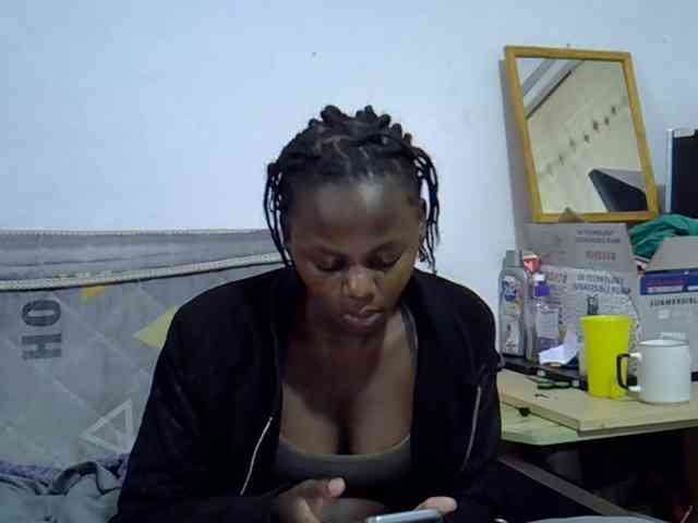 Sexybeiby1 webcam
