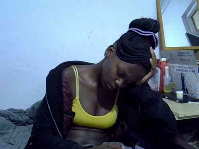 Sexybeiby1 webcam