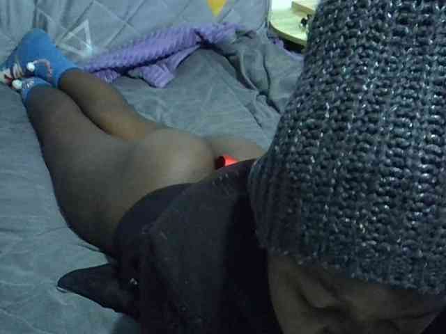 Sexybeiby1 webcam