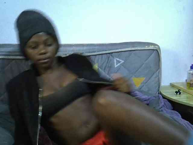Sexybeiby1 webcam