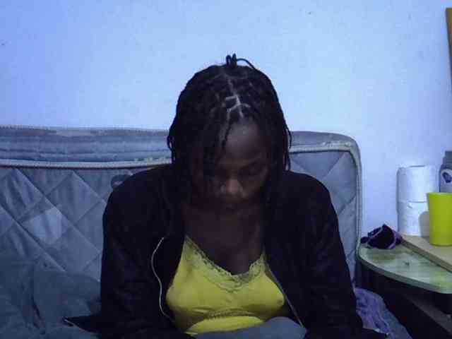 Sexybeiby1 webcam