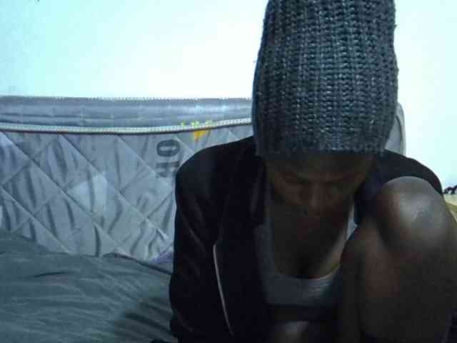 Sexybeiby1 webcam
