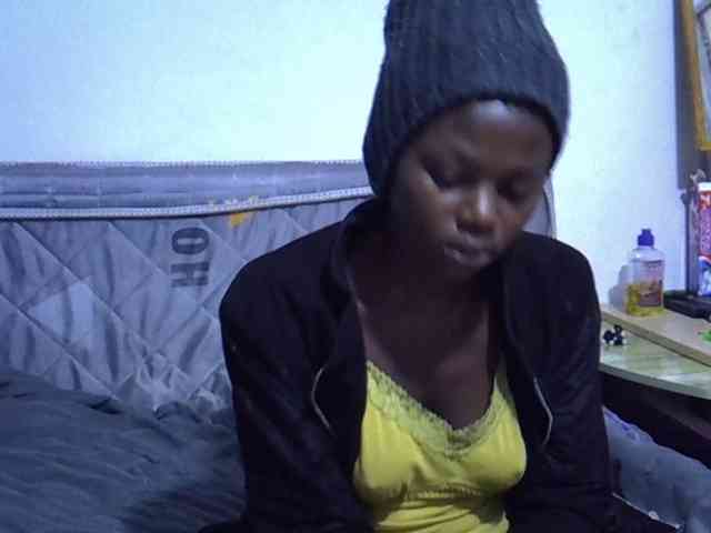 Sexybeiby1 webcam