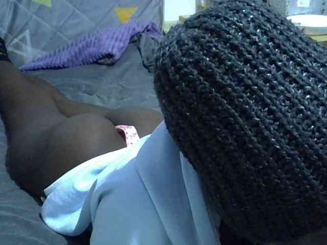 Sexybeiby1 webcam