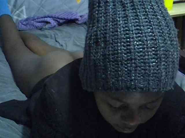 Sexybeiby1 webcam