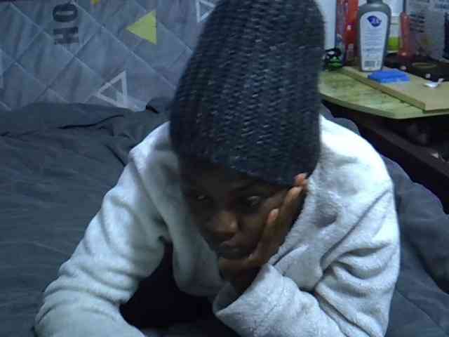 Sexybeiby1 webcam