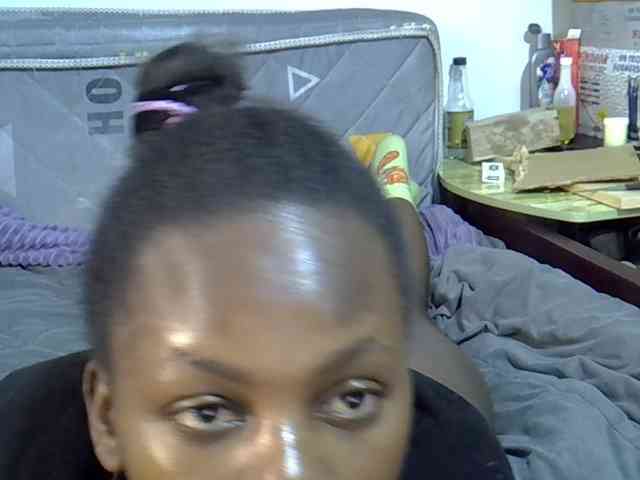 Sexybeiby1 webcam